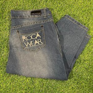 Rocawear Women's Blue and Navy Capri Jean Shorts (14)